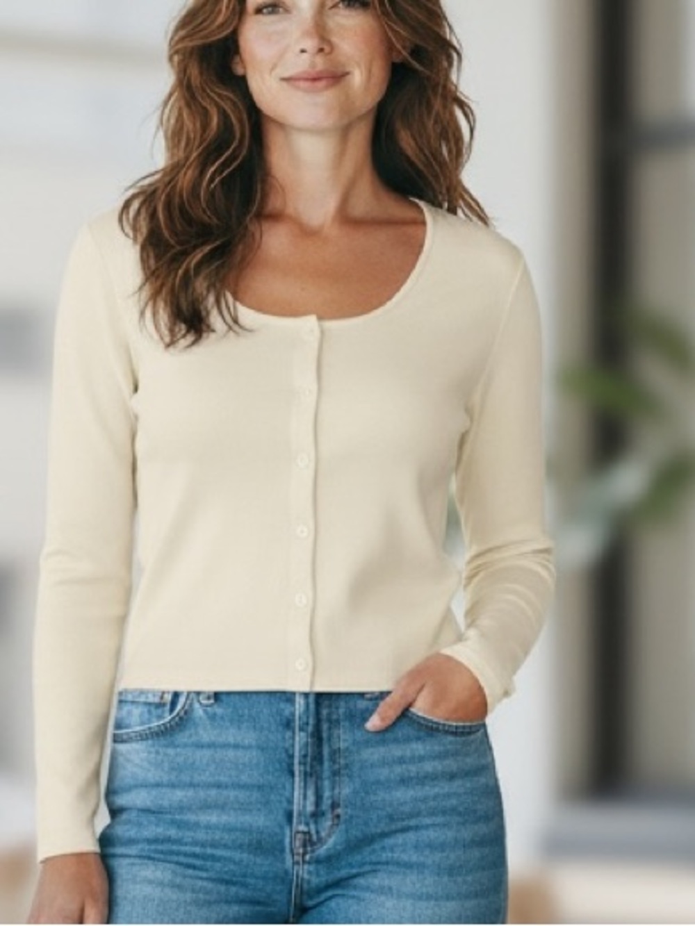Celebrity Pink Women’s Cropped Cardigan with Long Sleeves L